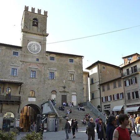 Charme 2* Cortona